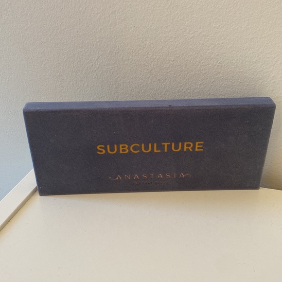 anastasia subculture eyeshadow palette 💙 - Picture 4 of 5